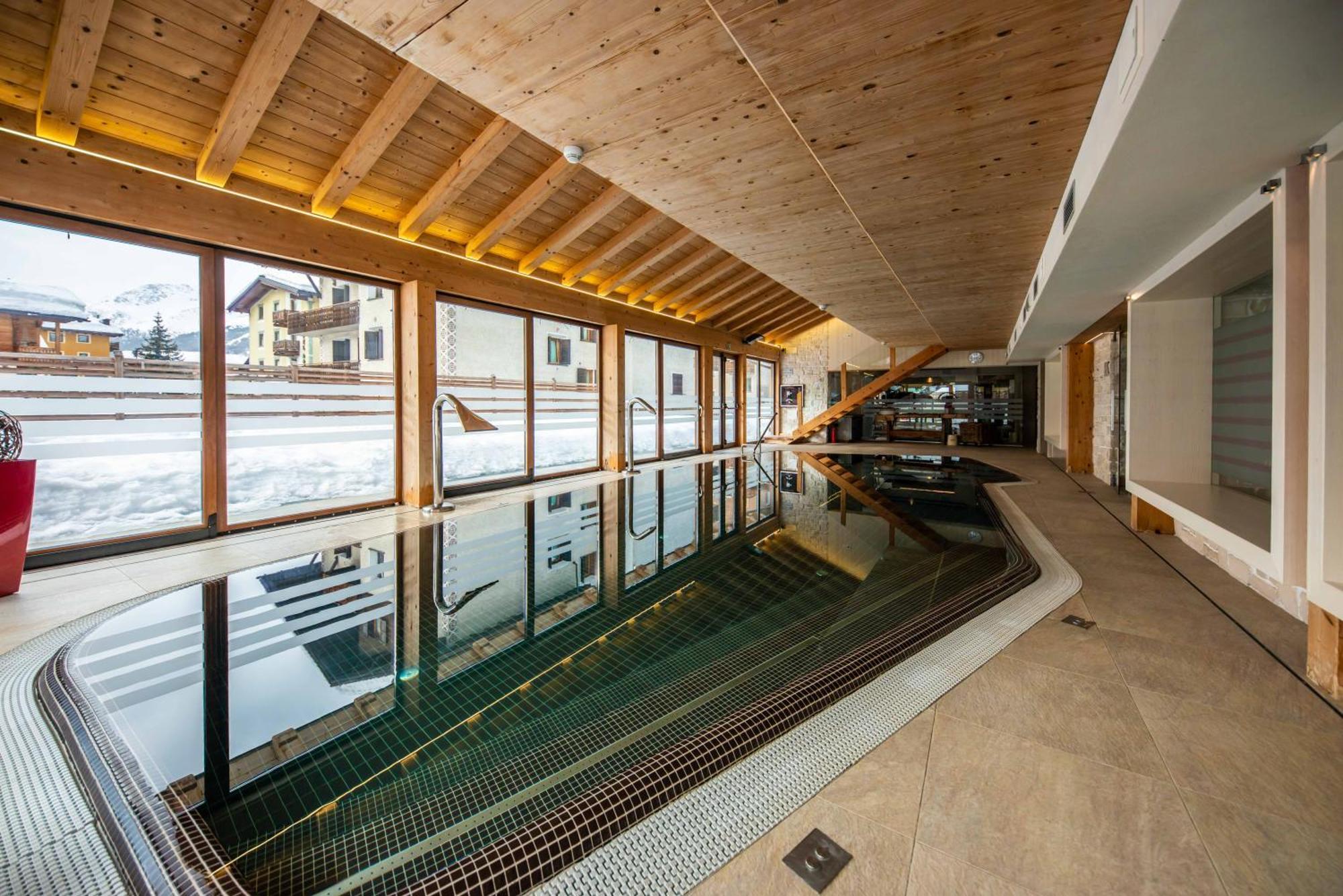 Bivio Hotel Plaza Livigno Exterior photo