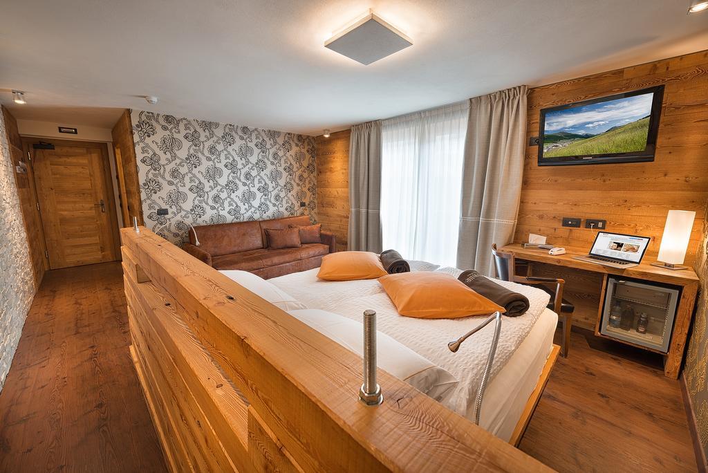 Bivio Hotel Plaza Livigno Exterior photo